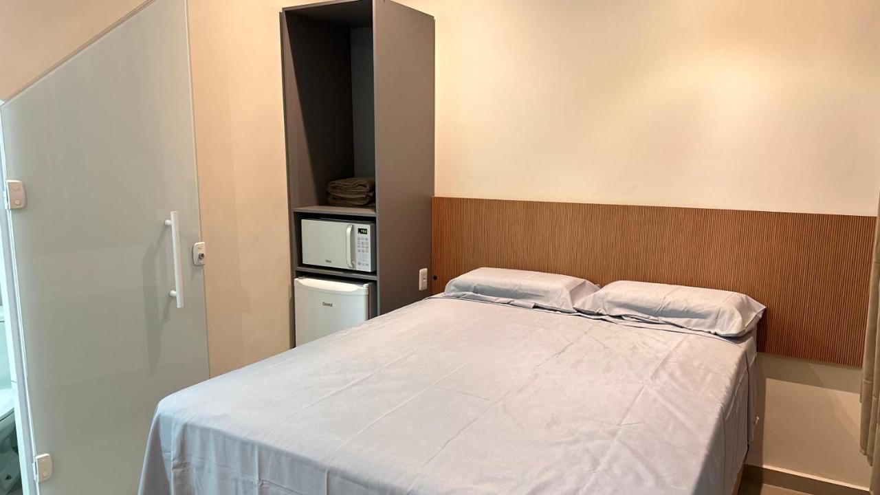 Guaru Inn Hostel กัวรูยุส ภายนอก รูปภาพ